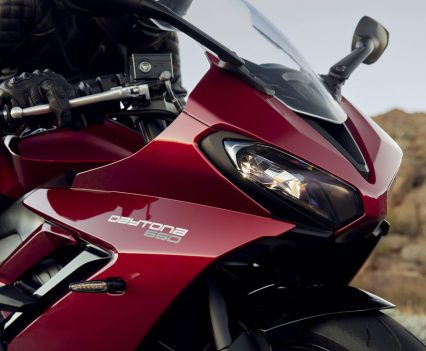 2024 Triumph Daytona 660.