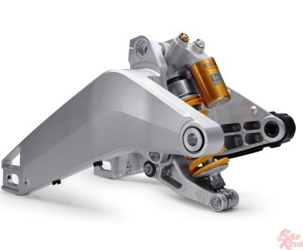 Billet swingarm.