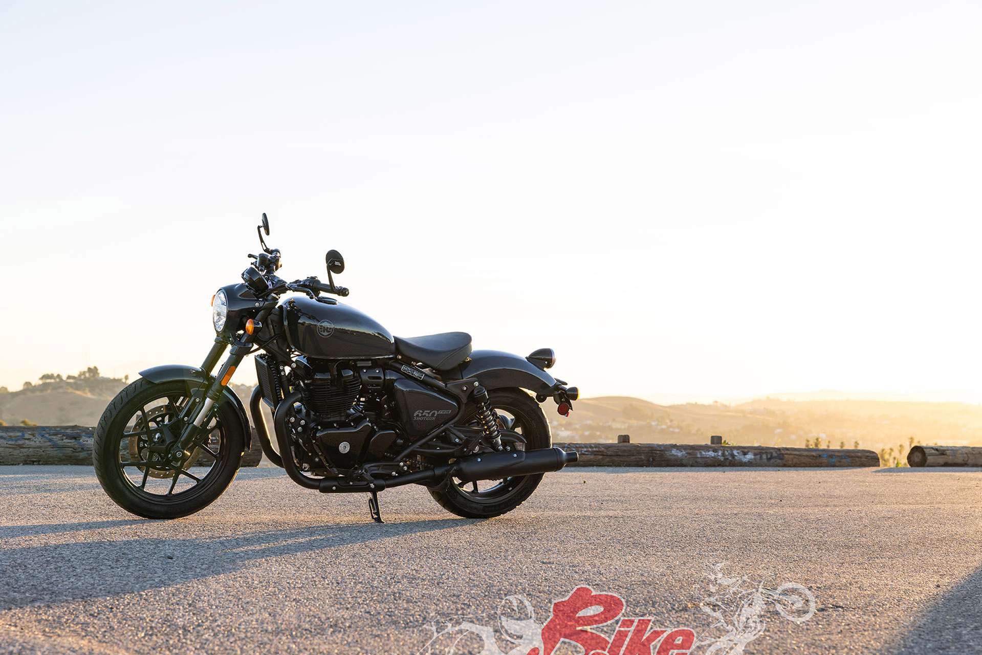 "We’ve thoroughly enjoyed creating and riding the Shotgun 650, and are super happy to present this to the world of motorcycle expressionists”.